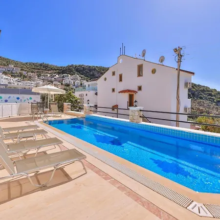 Kuluhana & Appart hôtel 3*